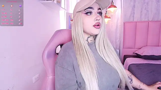 Snapshot of bella-green chatting on 02/02/25, 07:14 bella-green online show from 02/02/25, 07:14