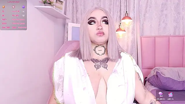 Snapshot of bella-green chatting on 02/13/25, 07:10 bella-green online show from 02/13/25, 07:10