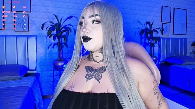 Snapshot of bella-green chatting on 09/16/25, 07:04 bella-green online show from 09/16/25, 07:04