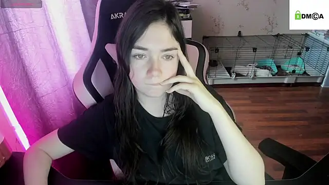 Crazy forest fairy online show from 03/12/25, 10:48