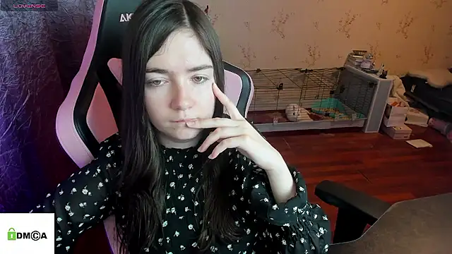 Crazy forest fairy online show from 01/08/26, 04:20