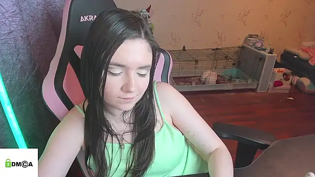 Crazy forest fairy online show from 01/17/26, 02:49