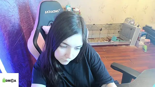 Crazy forest fairy online show from 04/22/26, 10:11