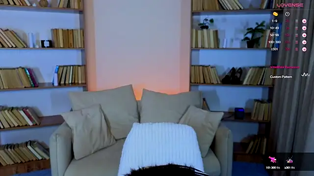 Hayle Hill online show from 03/02/25, 02:19