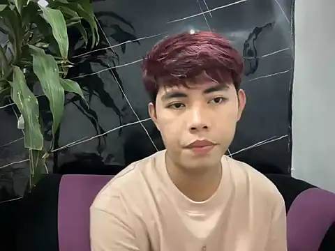 hoenika online show from 04/26/26, 08:28