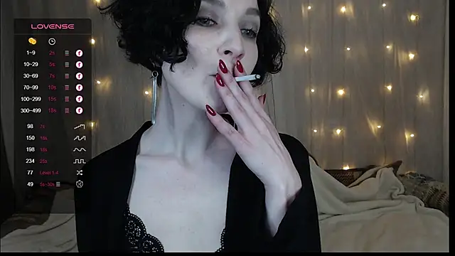 Snapshot of TinaWince chatting on 12/28/24, 07:55 TinaWince online show from 12/28/24, 07:55