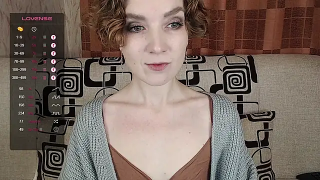 TinaWince online show from 11/21/25, 04:44