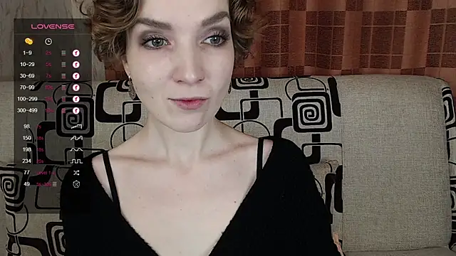 TinaWince online show from 01/10/26, 04:47