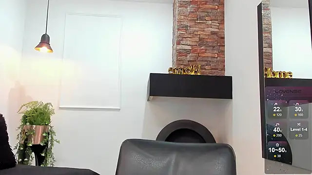  alaiasmile  online show from 02/02/25, 12:13