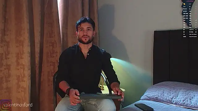 Snapshot of Valentinoford chatting on 09/10/25, 08:42 Valentinoford online show from 09/10/25, 08:42