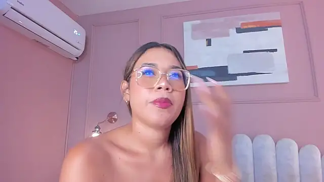 mara brooks online show from 03/05/25, 09:59