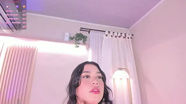 Snapshot of mara_brooks chatting on 11/22/25, 07:57 mara brooks online show from 11/22/25, 07:57