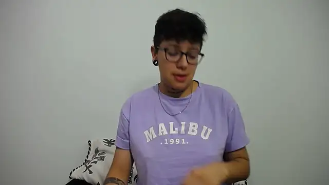 alex noa online show from 02/04/25, 07:33