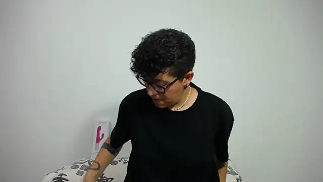 alex noa online show from 02/07/25, 07:27