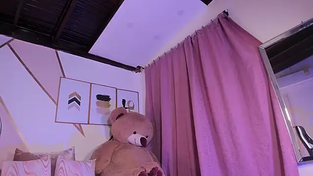 maye wells online show from 01/10/25, 05:24