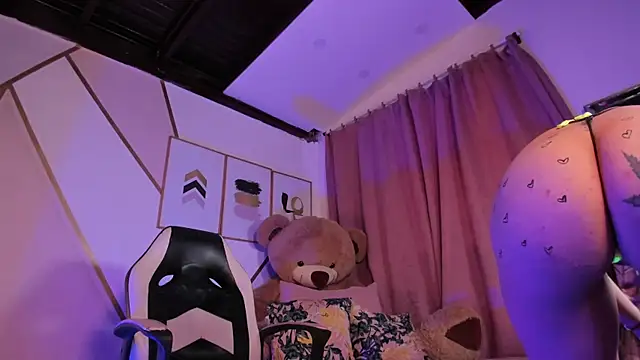 maye wells online show from 02/27/25, 09:04