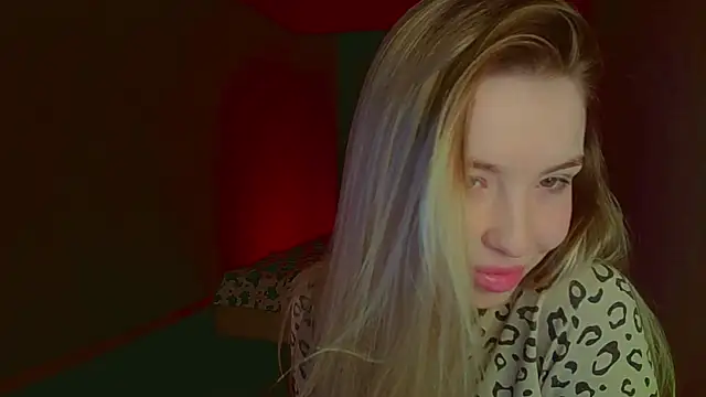 Snapshot of mia_raspberrie chatting on 03/16/25, 01:28 mia raspberrie online show from 03/16/25, 01:28