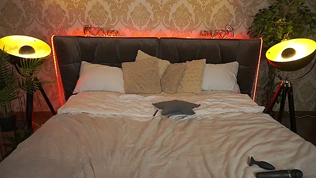 Snapshot of ArianaDarkk chatting on 03/06/25, 04:30 ArianaDarkk online show from 03/06/25, 04:30