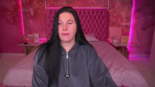 Snapshot of ArianaDarkk chatting on 10/12/25, 07:57 ArianaDarkk online show from 10/12/25, 07:57