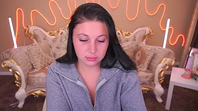 Snapshot of ArianaDarkk chatting on 11/14/25, 06:28 ArianaDarkk online show from 11/14/25, 06:28