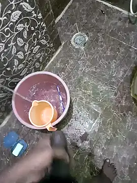 Snapshot of Ajith_mvi chatting on 10/23/25, 03:06 Ajith mvi online show from 10/23/25, 03:06