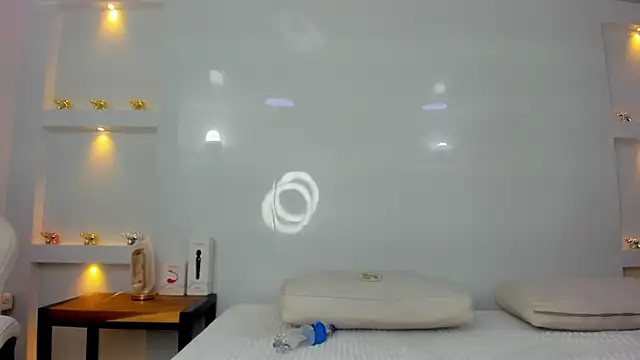 Dalia-Prada online show from 12/22/25, 04:31