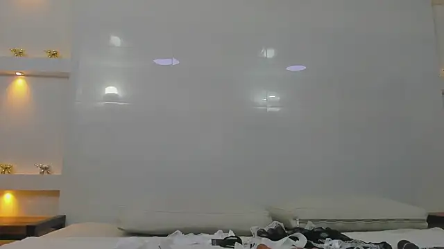 Dalia-Prada online show from 04/14/26, 03:34