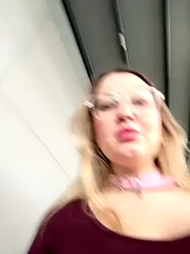 Teya moon  online show from 01/08/26, 10:28