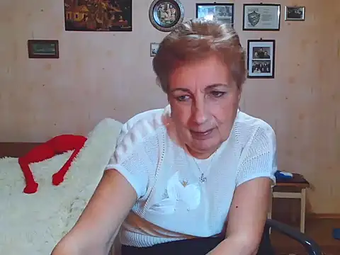 Victoria5643 online show from 03/14/26, 06:46