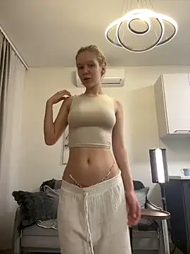 Snapshot of Ketitull chatting on 01/24/25, 10:30 Ketitull online show from 01/24/25, 10:30