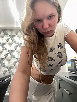 Snapshot of Ketitull chatting on 09/23/25, 06:16 Ketitull online show from 09/23/25, 06:16