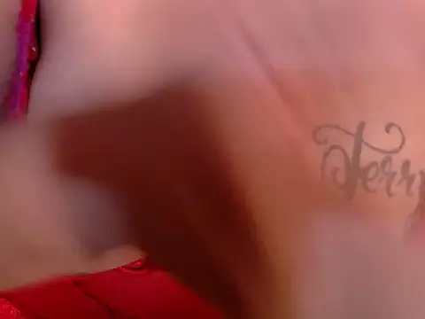 chanel love online show from 11/10/25, 10:14