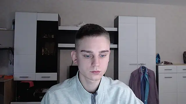 angryzan online show from 01/09/25, 09:48