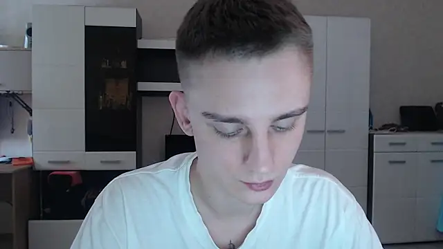 angryzan online show from 01/16/25, 10:10