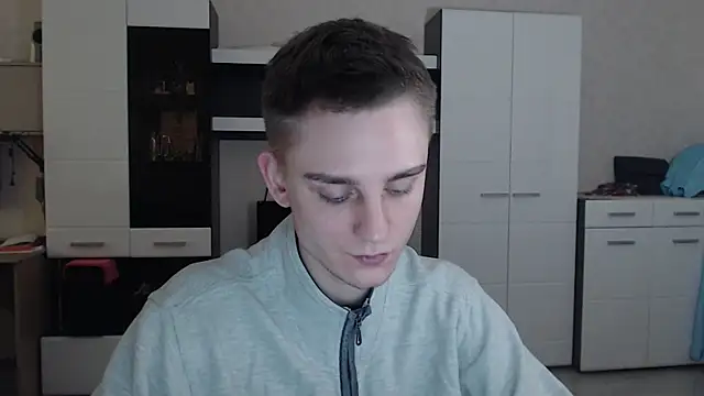 angryzan online show from 02/04/25, 10:21