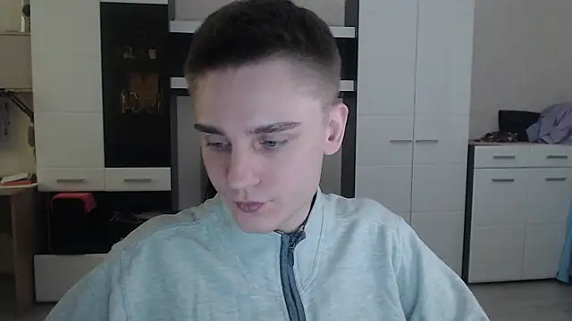 angryzan online show from 02/07/25, 07:50