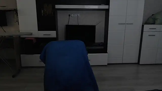 angryzan online show from 03/05/25, 07:16