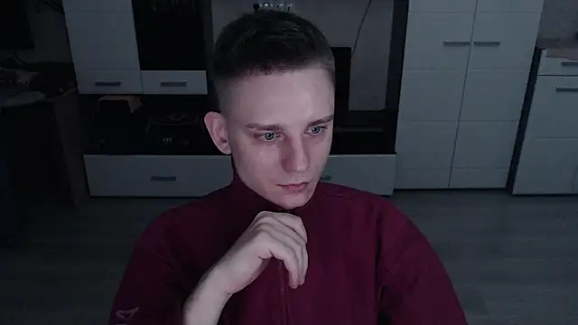 angryzan online show from 10/21/25, 04:46