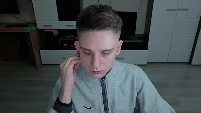 angryzan online show from 01/15/26, 05:23