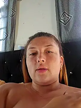 Snapshot of Sofia_Queen17 chatting on 12/21/24, 12:59 Sofia Queen17 online show from 12/21/24, 12:59