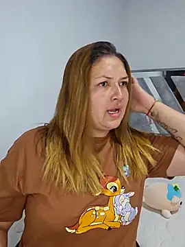 Snapshot of Sofia_Queen17 chatting on 09/20/25, 03:29 Sofia Queen17 online show from 09/20/25, 03:29