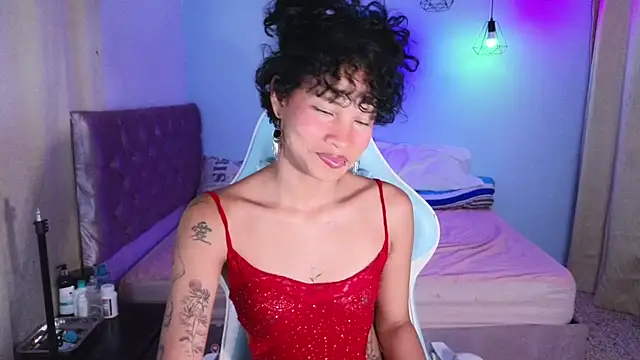 Peggy Funn online show from 03/18/25, 12:16