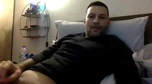 Snapshot of goroasroma90 chatting on 12/07/24, 08:33 goroasroma90 online show from 12/07/24, 08:33