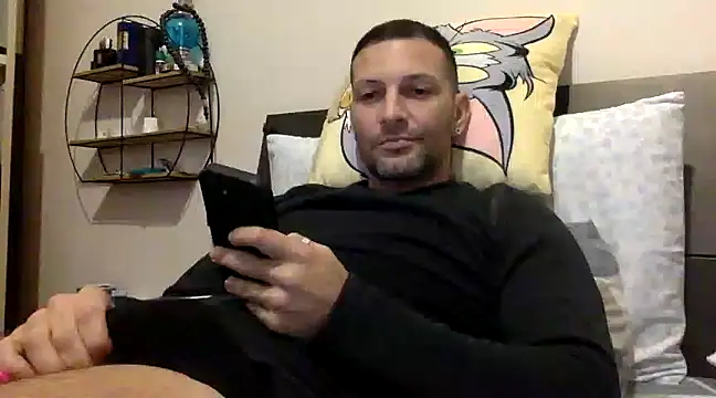 Snapshot of goroasroma90 chatting on 12/19/24, 03:52 goroasroma90 online show from 12/19/24, 03:52