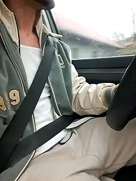 Snapshot of Zeefy chatting on 01/09/25, 07:21 Zeefy online show from 01/09/25, 07:21