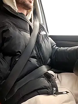 Snapshot of Zeefy chatting on 02/06/25, 08:29 Zeefy online show from 02/06/25, 08:29