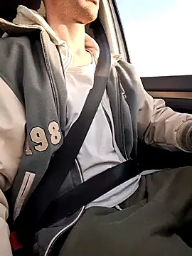 Snapshot of Zeefy chatting on 03/08/25, 03:35 Zeefy online show from 03/08/25, 03:35