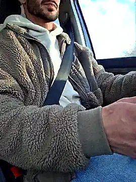 Snapshot of Zeefy chatting on 11/01/25, 07:21 Zeefy online show from 11/01/25, 07:21