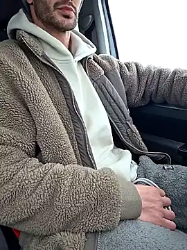 Zeefy online show from 03/29/26, 09:09