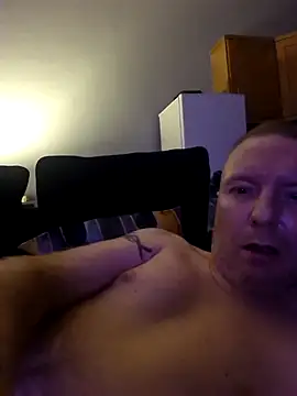 walker1979 online show from 11/12/25, 02:23